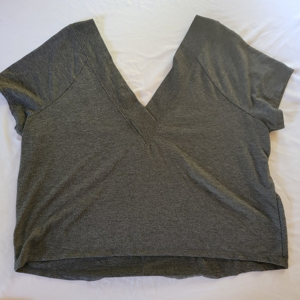 Joy Lab Black Deep V Neck Short Sleeve Top - Medium